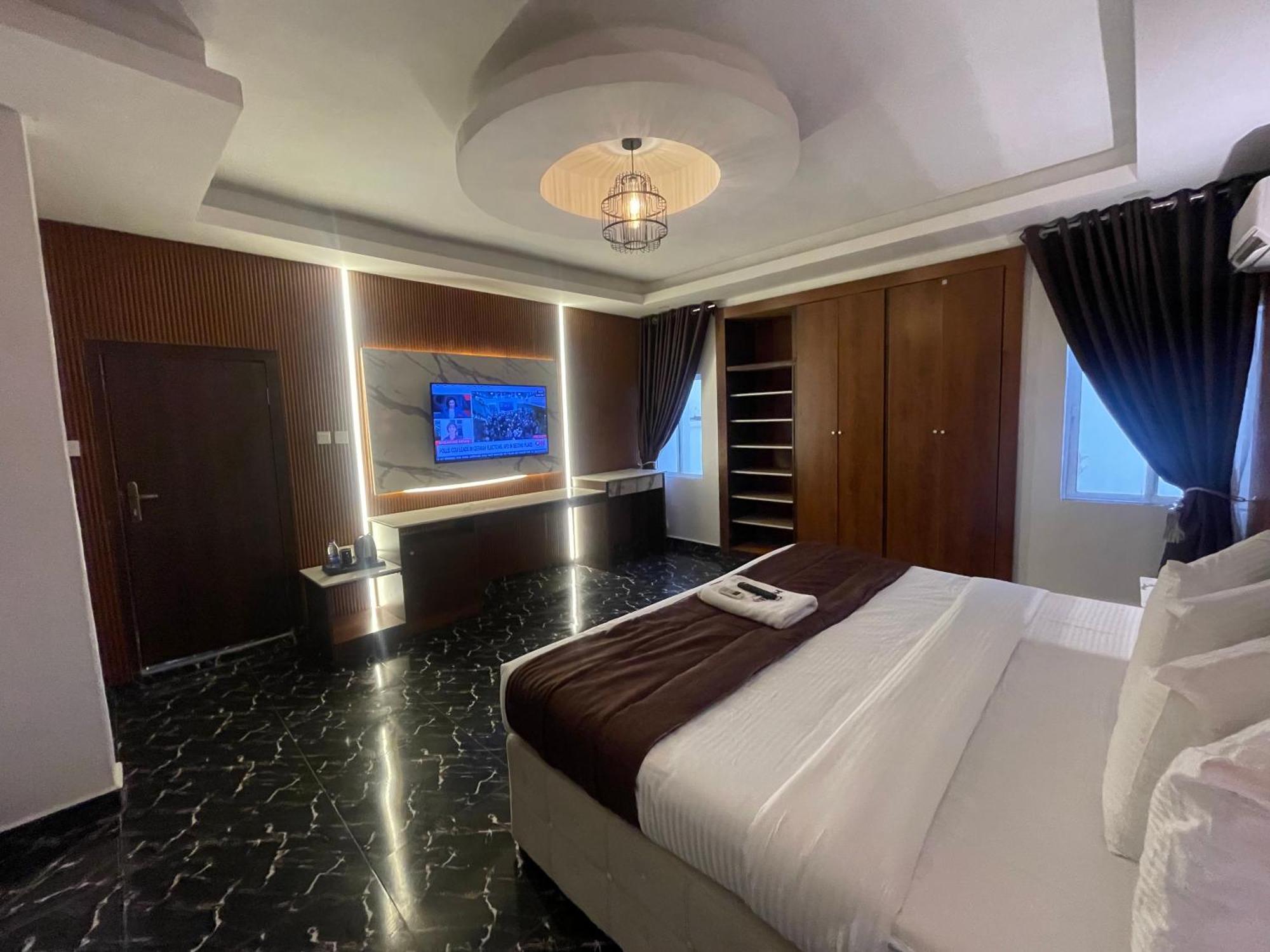 Presken Signature Ikeja Exterior photo